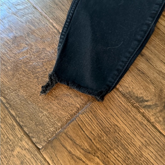 Kut From The Kloth Raw Hem Black Jeggings - Picture 2 of 7